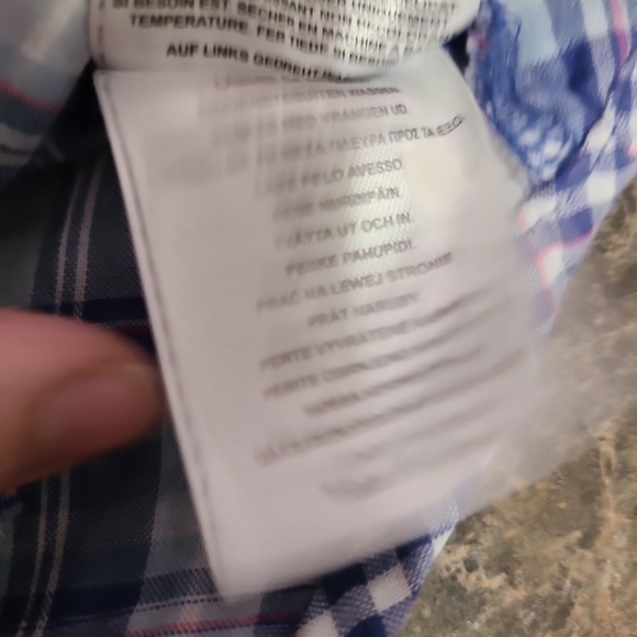  Guess Womens Button Down Shirt Sz L Gingham Check Barbie Western Pink Blue  - Picture 13 of 14